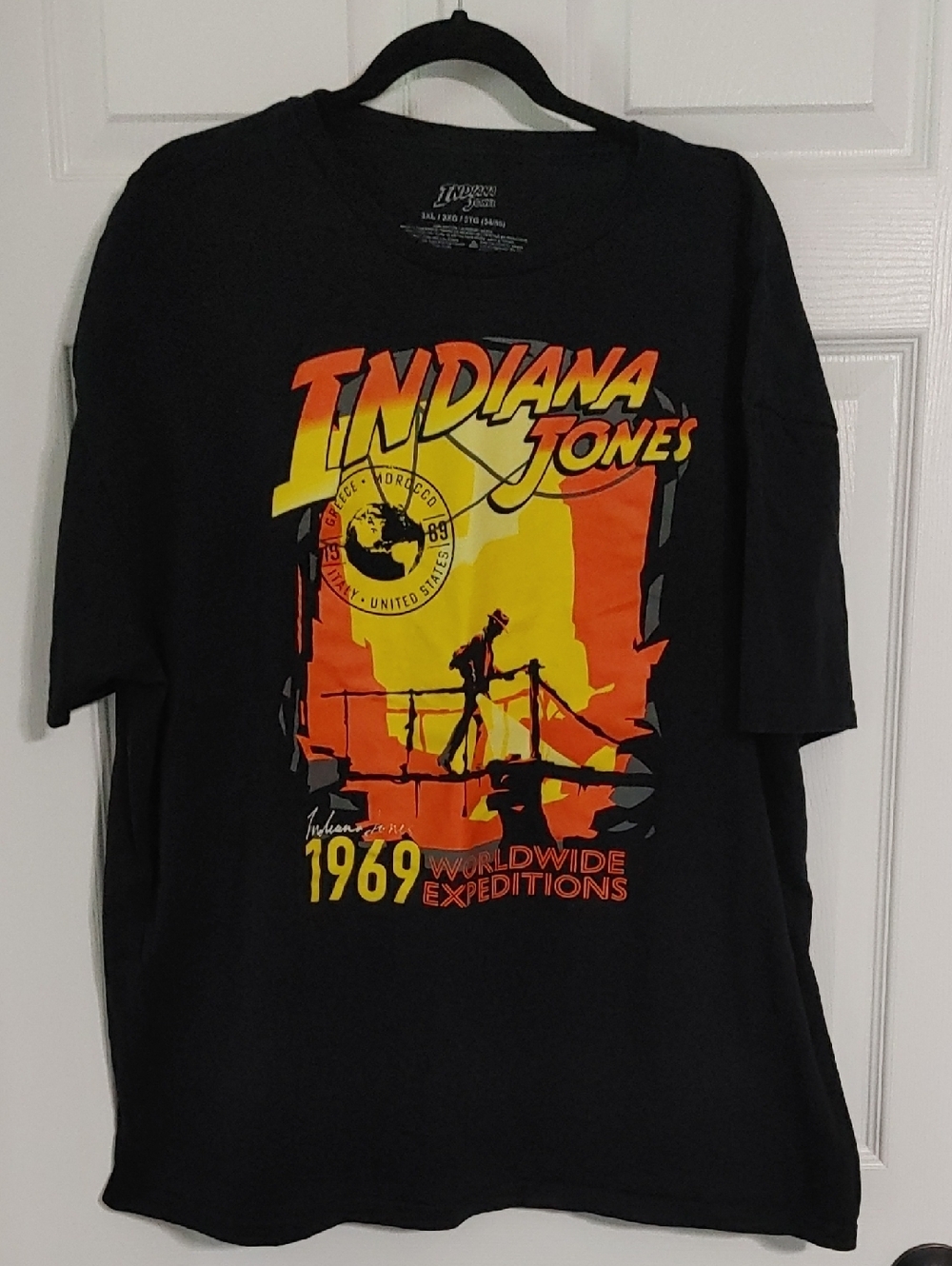 Indiana Jones Mens 2XL-3XL Graphic Tee - Black with Yellow & Orange Print
